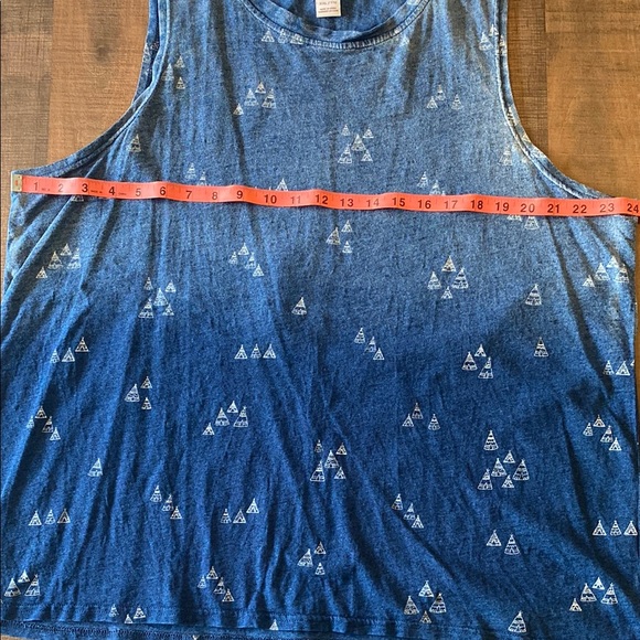 Ariat Blue Sleeveless Tank Top - Picture 4 of 5